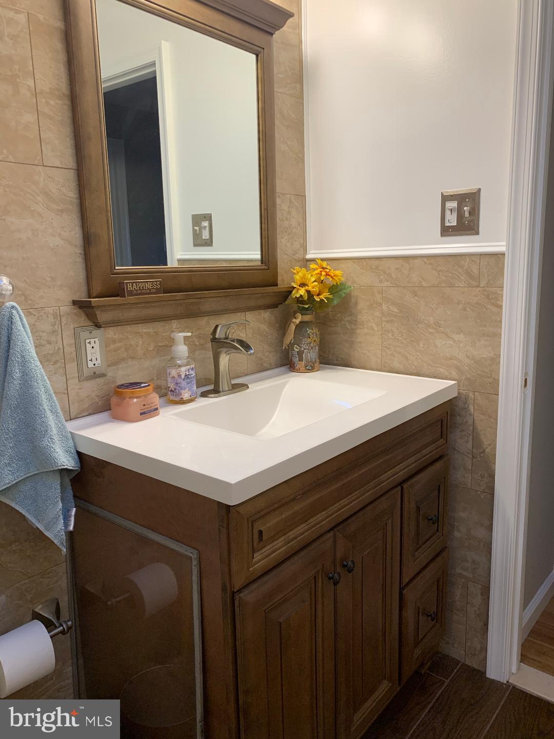 4222 Greenmount Road Philadelphia, PA 19154 - Photo 2 of 12 Gallery Image 2
