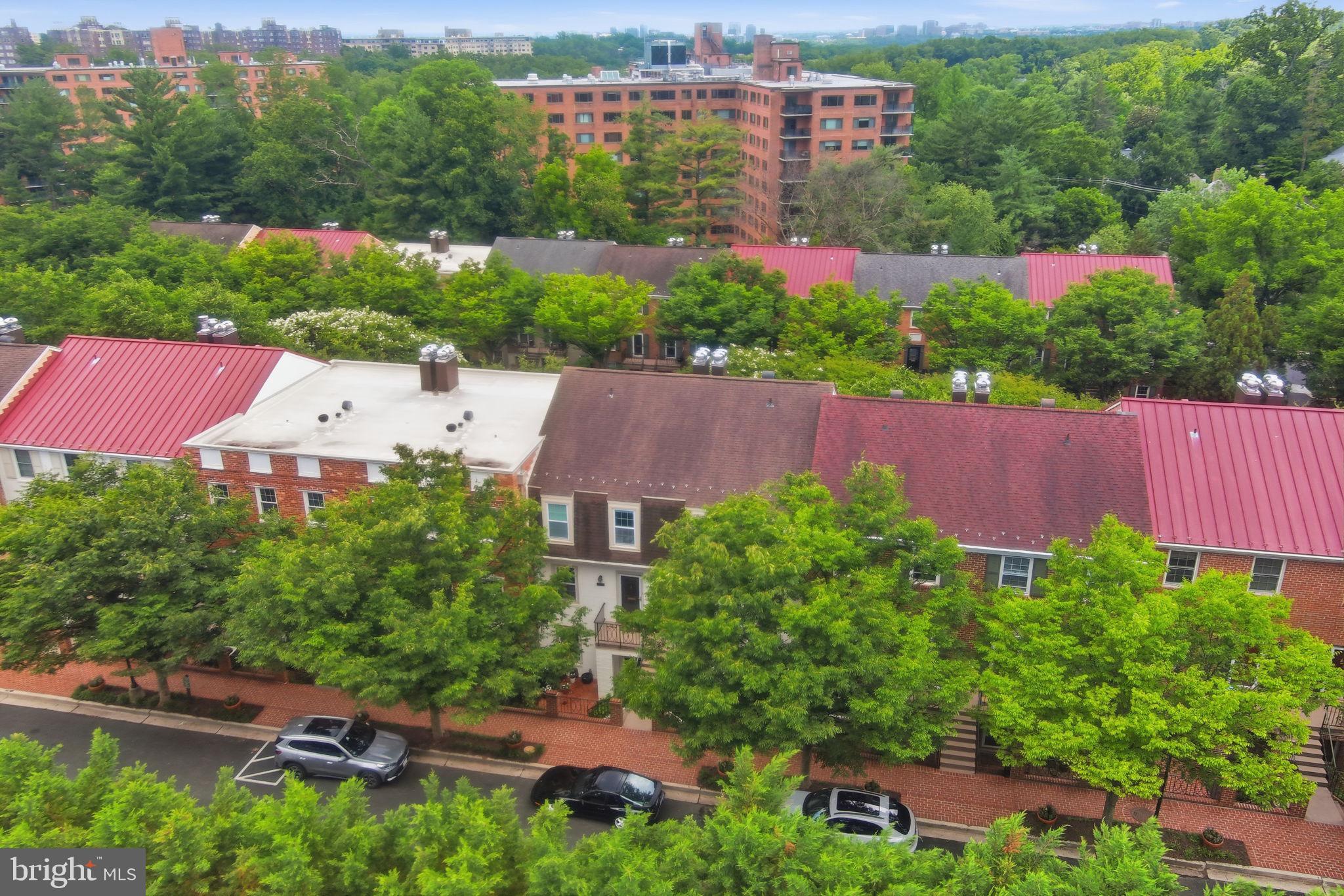 3287 Sutton Place Northwest, Unit D Washington, DC 20016 - Photo 93 of 95