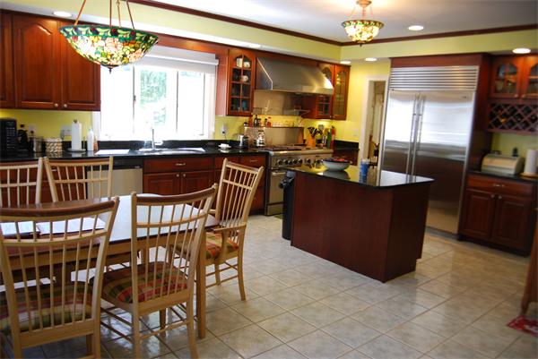 61 Rivercliff Road Lowell, MA 01852 - Photo 10 of 29 Gallery Image 10