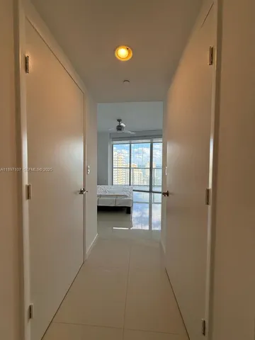 $5,500 | 465 Brickell Avenue, Unit 2705, Miami, FL 33131