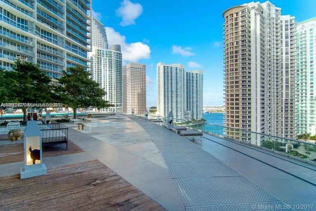 $5,500 | 465 Brickell Avenue, Unit 2705, Miami, FL 33131