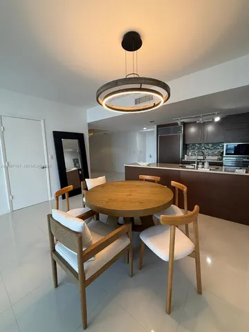 $5,500 | 465 Brickell Avenue, Unit 2705, Miami, FL 33131