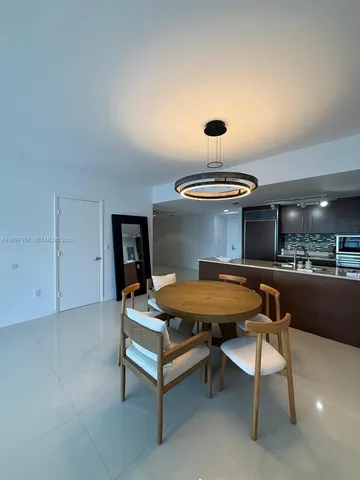 $5,500 | 465 Brickell Avenue, Unit 2705, Miami, FL 33131