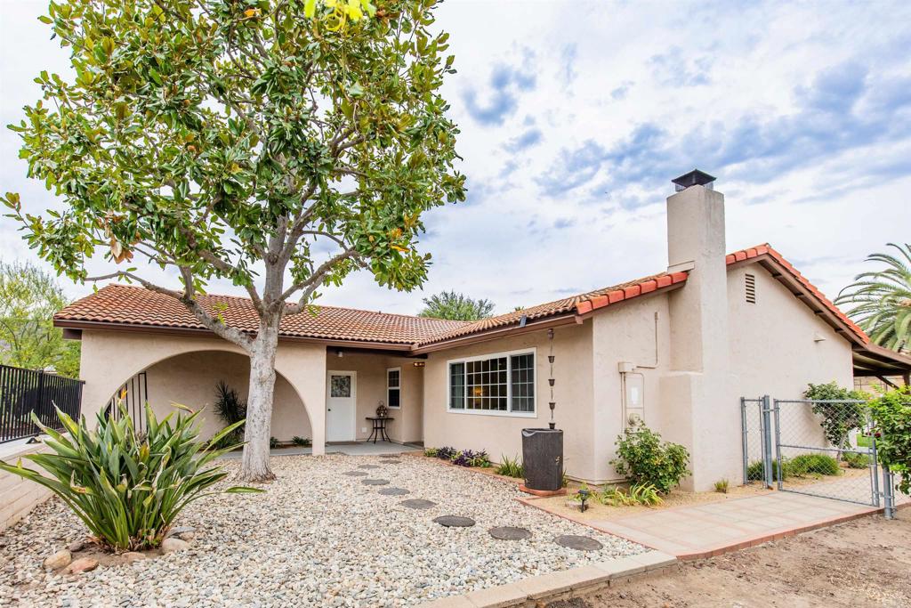 16327 Scarbery Road Ramona, CA 92065 - Photo 27 of 40