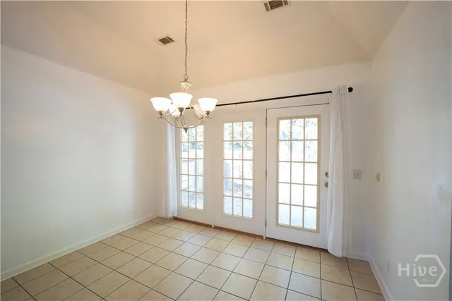 $2,400 | 28 Dunnoman Drive, Savannah, GA 31419