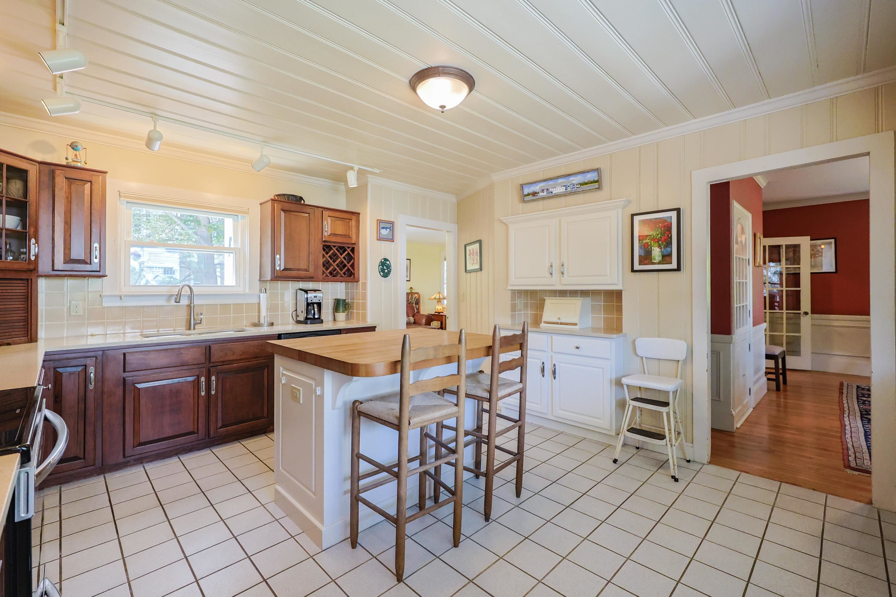 147 Roxbury Street Keene, NH 03431 - Photo 16 of 49