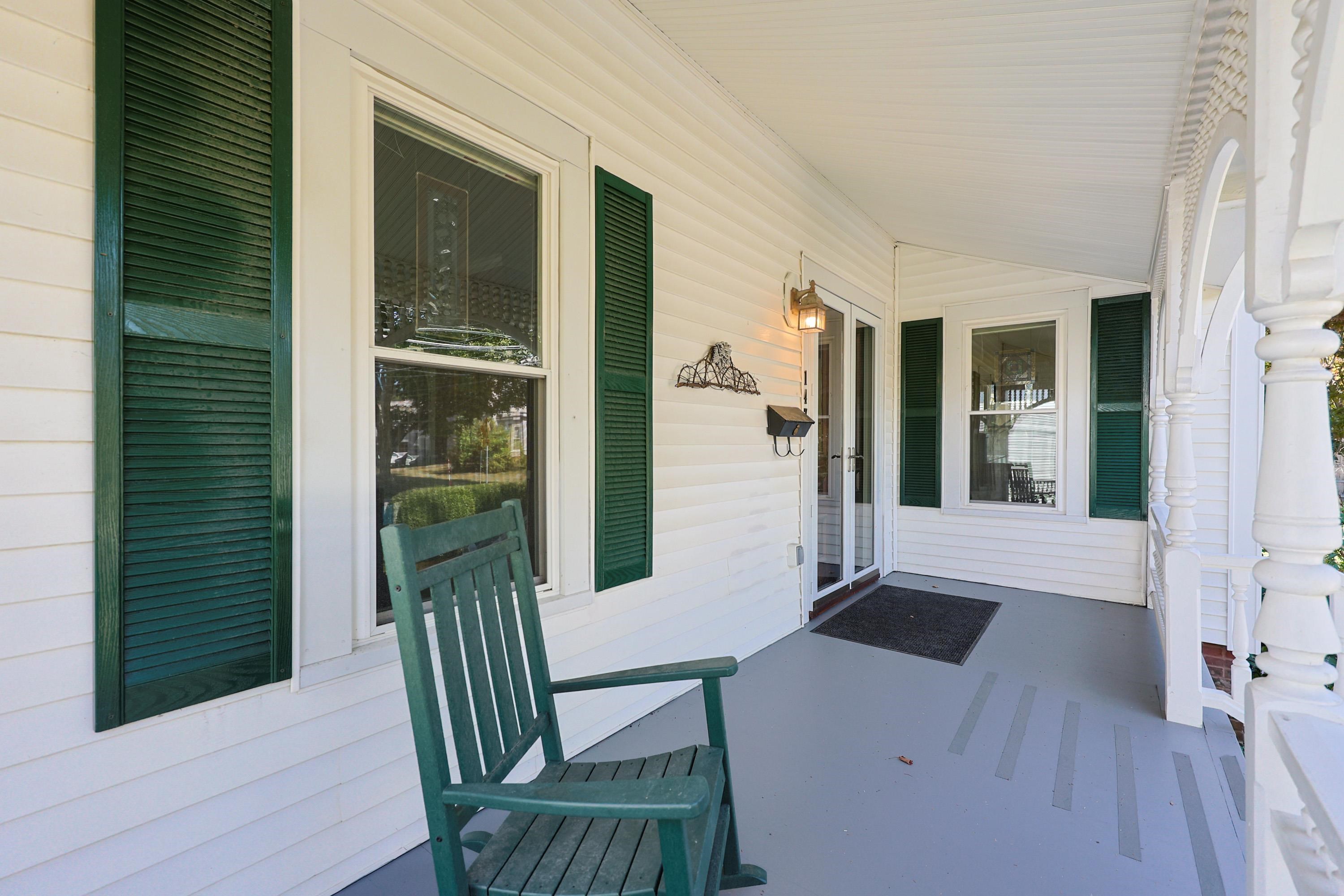 147 Roxbury Street Keene, NH 03431 - Photo 6 of 49