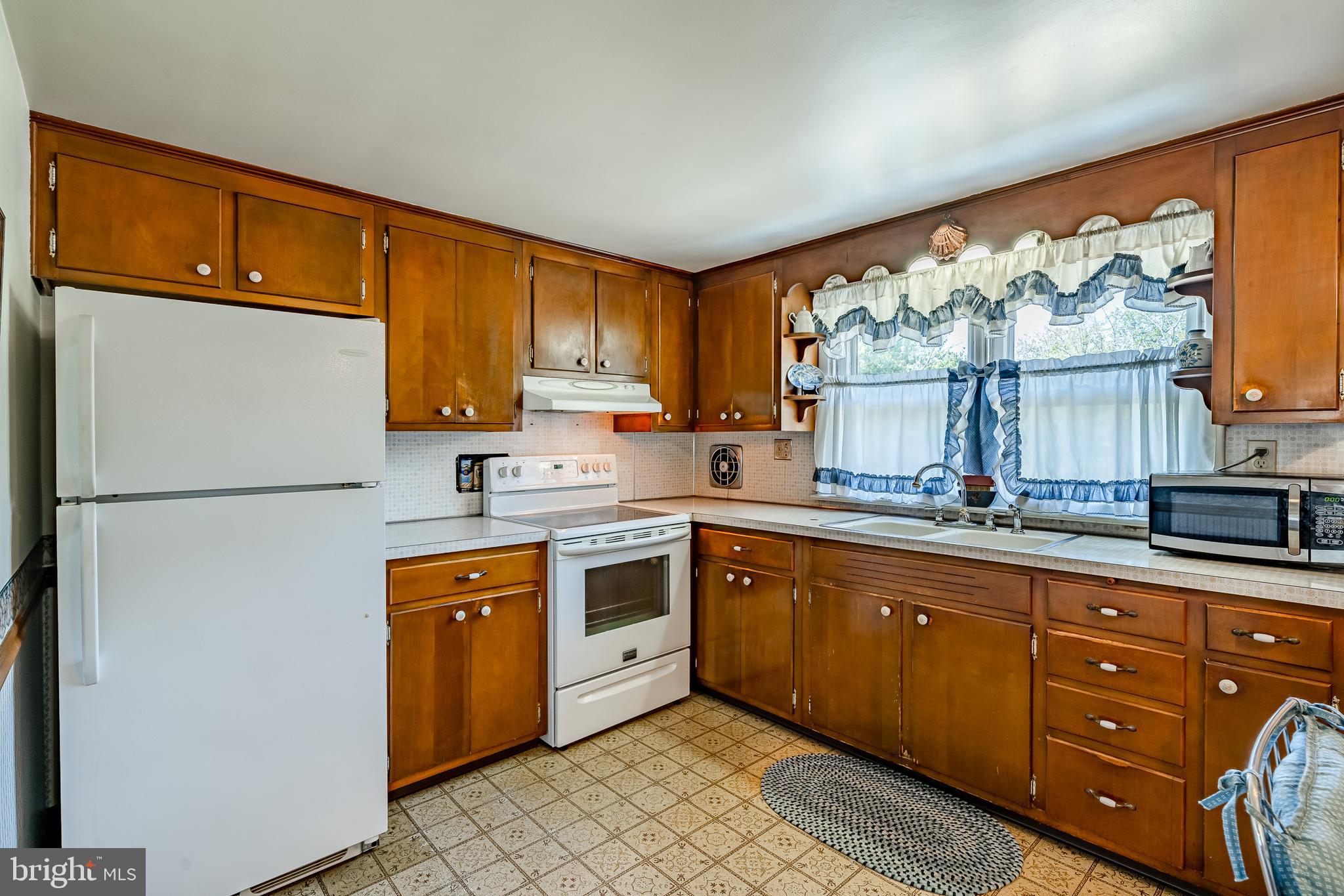 70 Prizer Road Phoenixville, PA 19460 - Photo 18 of 48 Gallery Image 18