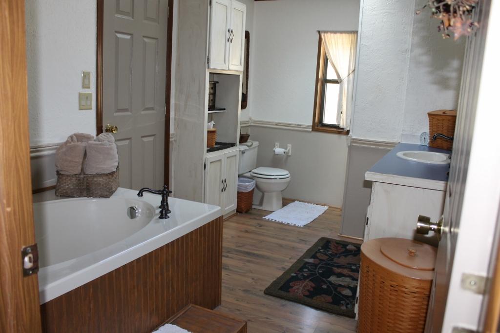 7859 Springwood Road Buchanan, VA 24066 - Photo 8 of 21 MBath