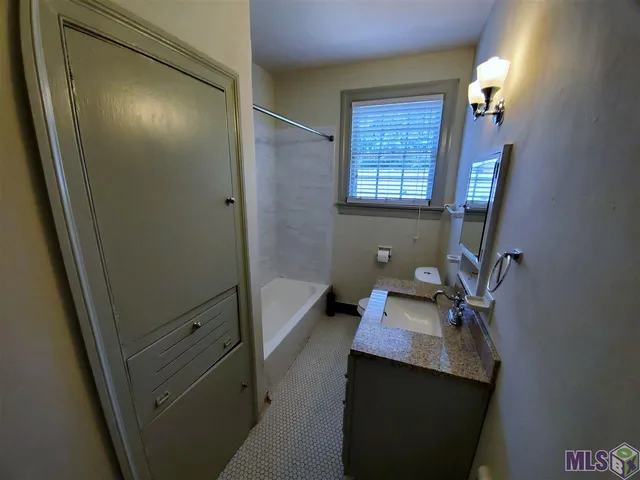 $1,275 | 2211 Tulip Street, Unit 3, Baton Rouge, LA 70806