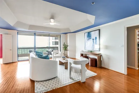 $1,082,000 | 5909 Luther Lane, Unit 2104, Dallas, TX 75225