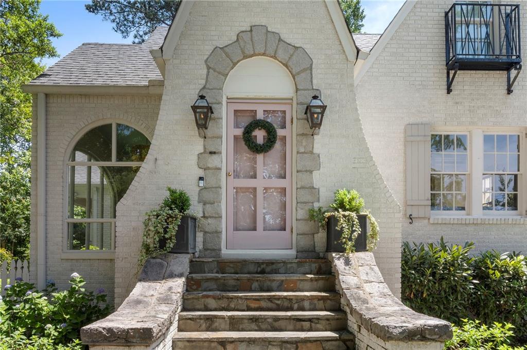 2203 Howell Mill Road Northwest Atlanta, GA 30318 - Photo 3 of 56