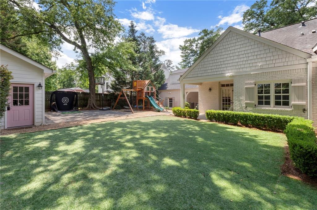 2203 Howell Mill Road Northwest Atlanta, GA 30318 - Photo 34 of 56
