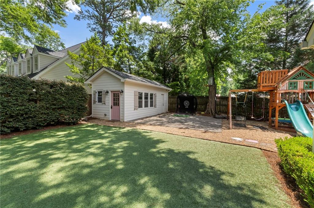 2203 Howell Mill Road Northwest Atlanta, GA 30318 - Photo 35 of 56