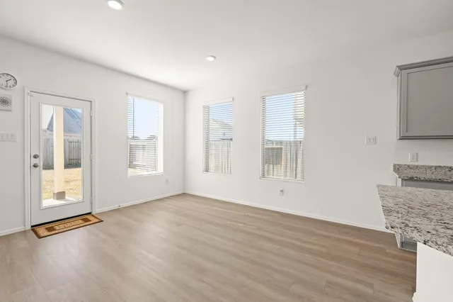 $2,800 | 5026 Lavaridge Drive, Richmond, TX 77469