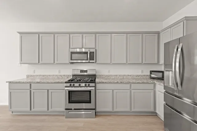 $2,800 | 5026 Lavaridge Drive, Richmond, TX 77469