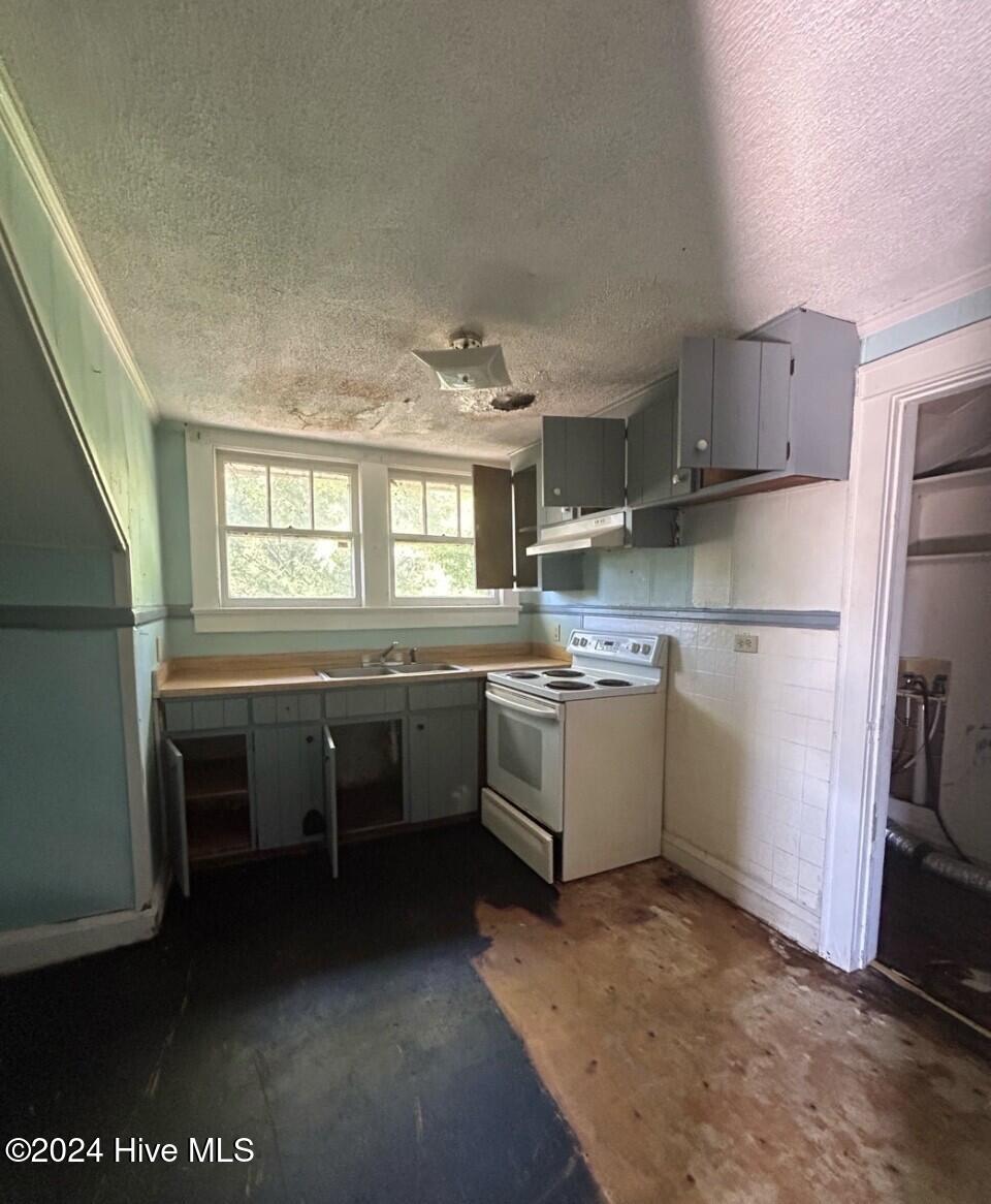217 Robinson Street Rockingham, NC 28379 - Photo 5 of 28 UNIT B