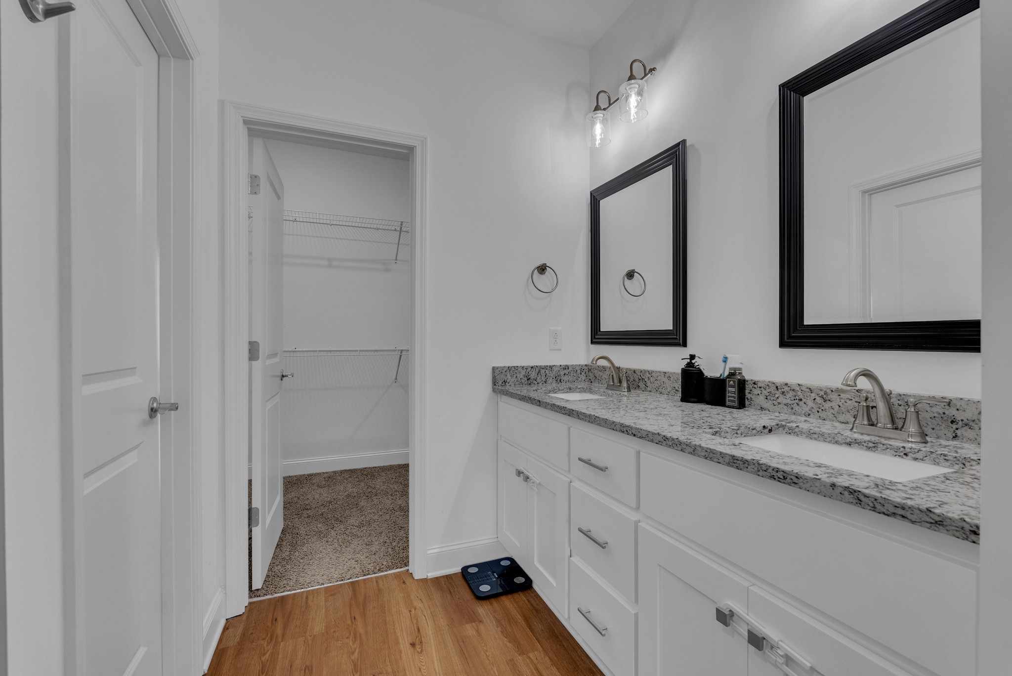 415 Old Morrison Road McMinnville, TN 37110 - Photo 10 of 20 a en suite bathroom with a granite countertop sink and a mirror