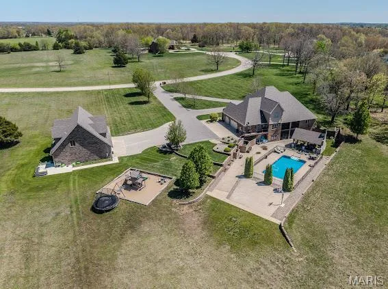 $1,150,000 | 3029 National Avenue, Lebanon, MO 65536
