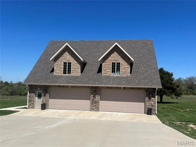 $1,150,000 | 3029 National Avenue, Lebanon, MO 65536