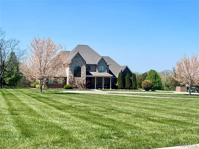 $1,150,000 | 3029 National Avenue, Lebanon, MO 65536