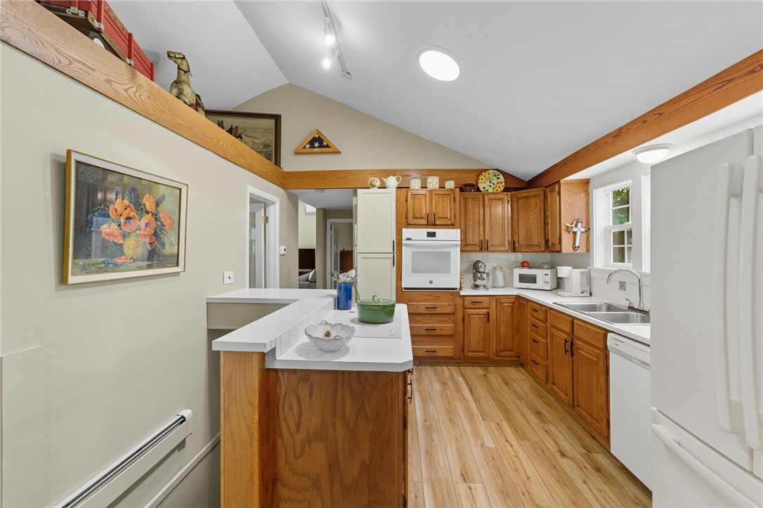 11 Observatory Road Warwick, RI 02888 - Photo 17 of 31