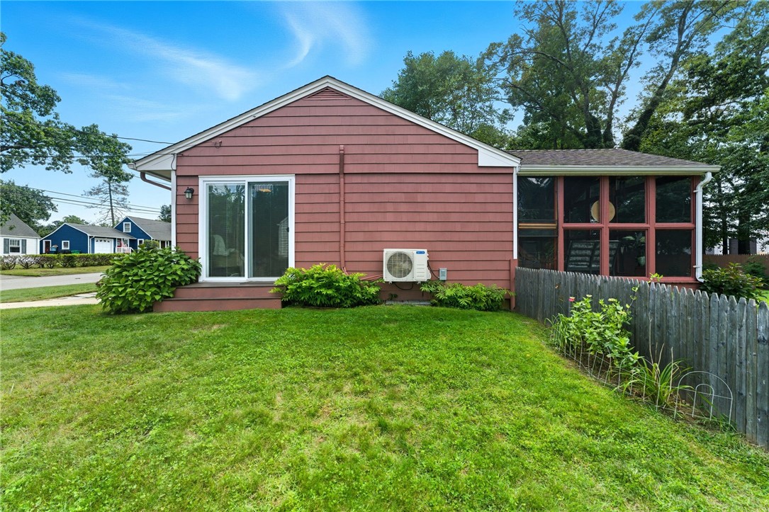 11 Observatory Road Warwick, RI 02888 - Photo 25 of 31