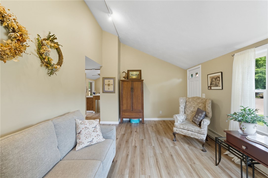 11 Observatory Road Warwick, RI 02888 - Photo 10 of 31