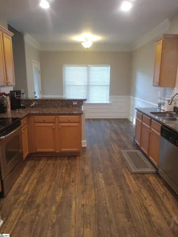 $325,000 | 504 Airdale Lane, Simpsonville, SC 29680