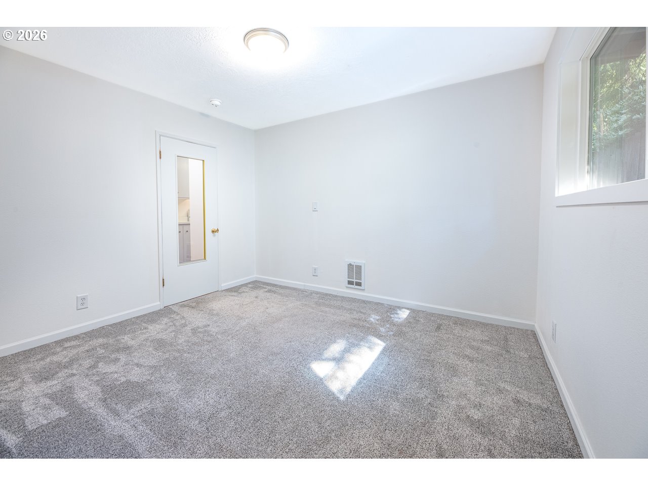 4865 Whiteaker Street Eugene, OR 97405 - Photo 22 of 41