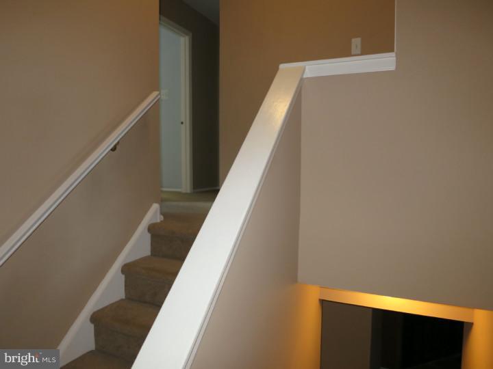 213 Chase Road Chesterbrook, PA 19087 - Photo 20 of 25 Hallway