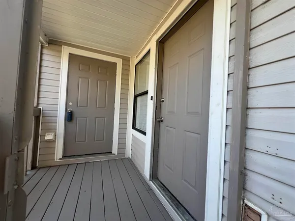 $158,000 | 3208 F Redwood Lane, Unit F, Gulf Breeze, FL 32563