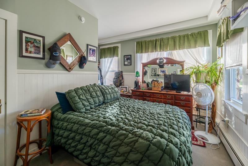 53 Elm Street Manchester, VT 05255 - Photo 15 of 23