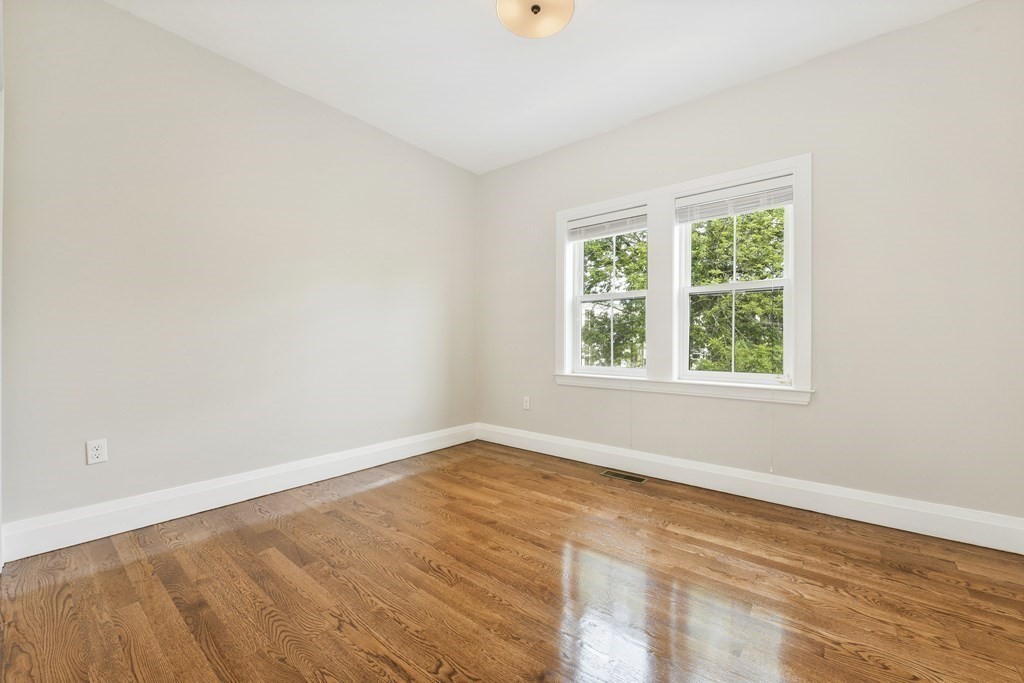 1514 R Columbia Road, Unit 2 Boston, MA 02127 - Photo 19 of 28 an empty room with a window