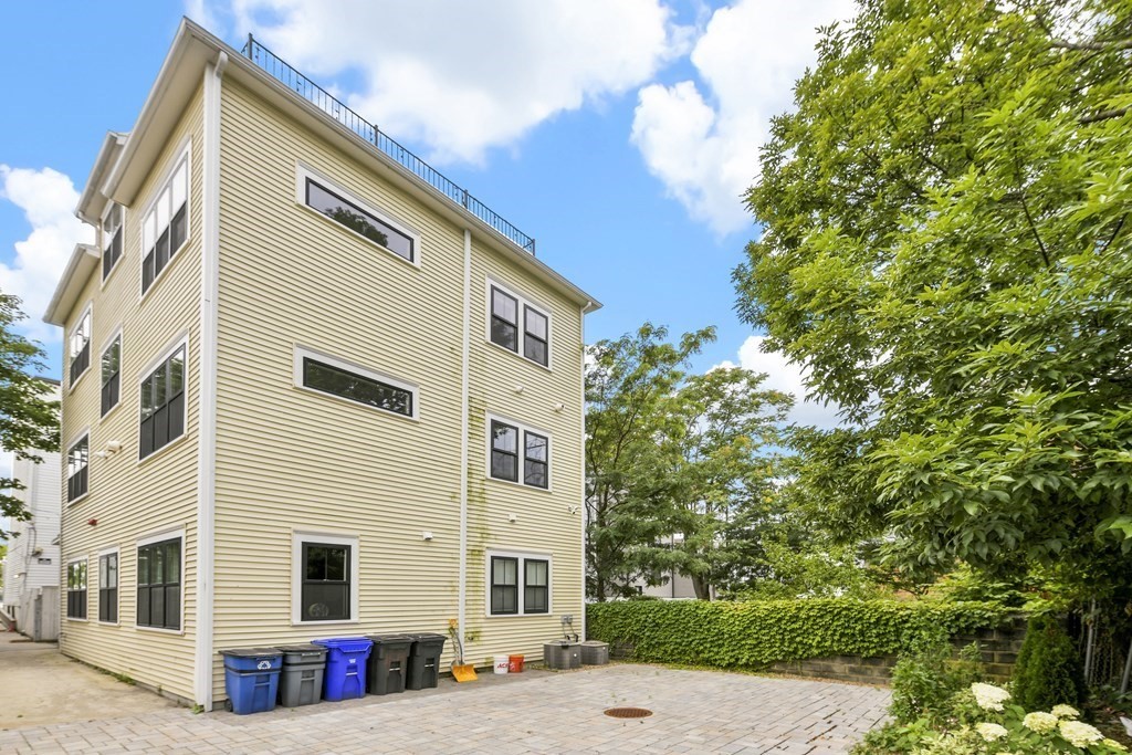 1514 R Columbia Road, Unit 2 Boston, MA 02127 - Photo 27 of 28