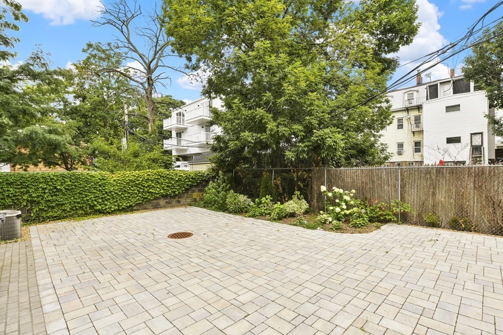 1514 R Columbia Road, Unit 2 Boston, MA 02127 - Photo 28 of 28 a view of a backyard of the house