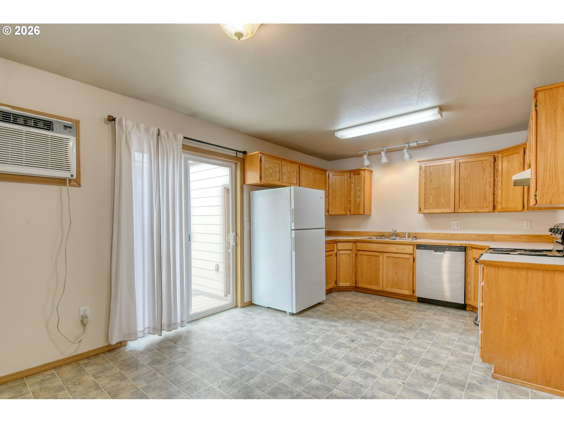377 East Current Street Athena, OR 97813 - Photo 8 of 24