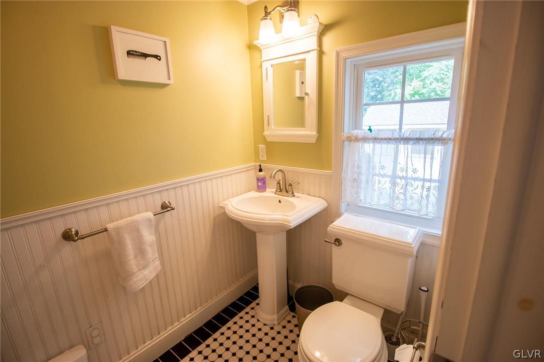 817 Easton Road Riegelsville, PA 18077 - Photo 17 of 43 a bathroom with a sink toilet and shower