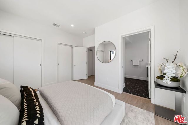 $805,000 | 1624 North Normandie Avenue, Unit D, Los Angeles, CA 90027