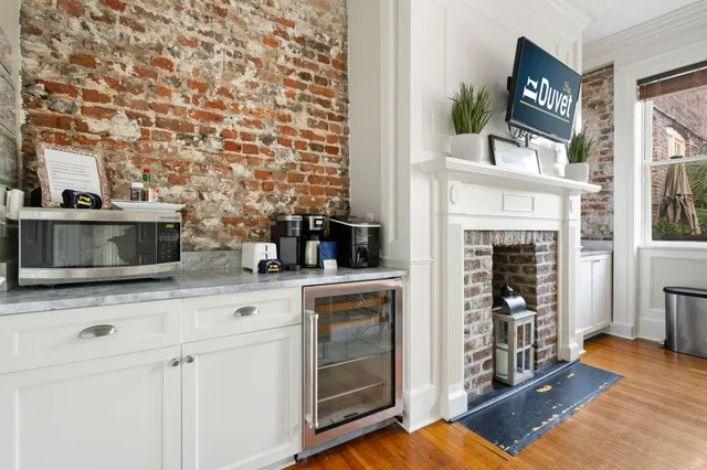 $4,399,000 | 21 Broad Street, Charleston, SC 29401