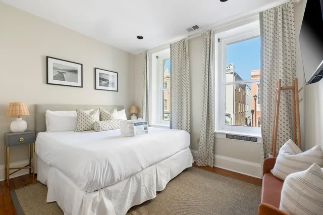 $4,399,000 | 21 Broad Street, Charleston, SC 29401