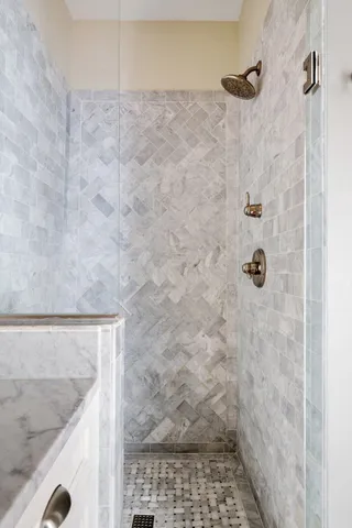 $4,399,000 | 21 Broad Street, Charleston, SC 29401