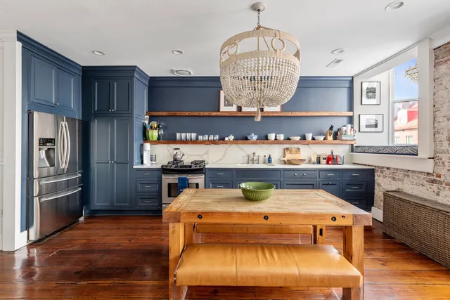 $4,399,000 | 21 Broad Street, Charleston, SC 29401