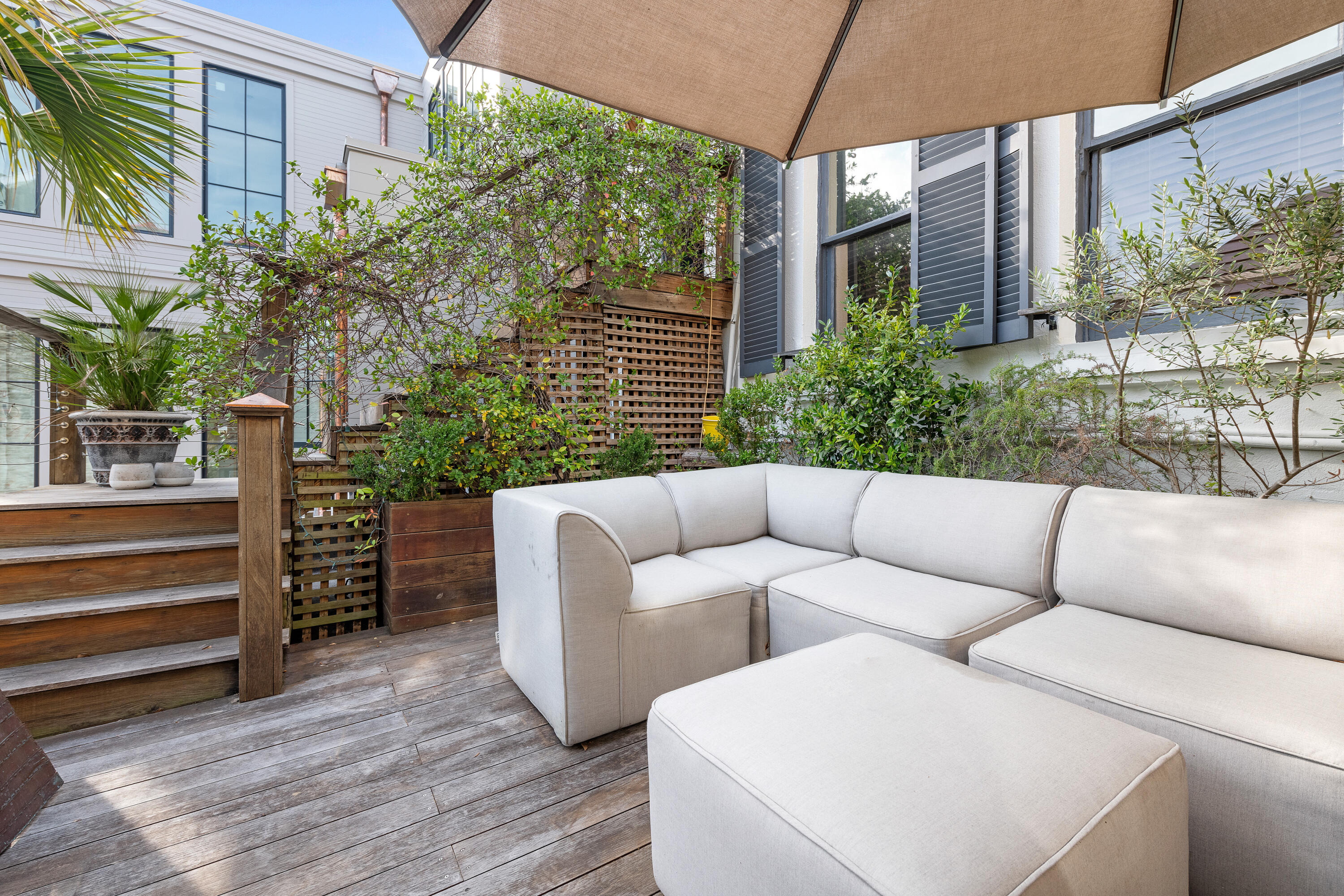 21 Broad Street Charleston, SC 29401 - Photo 51 of 53 Patio