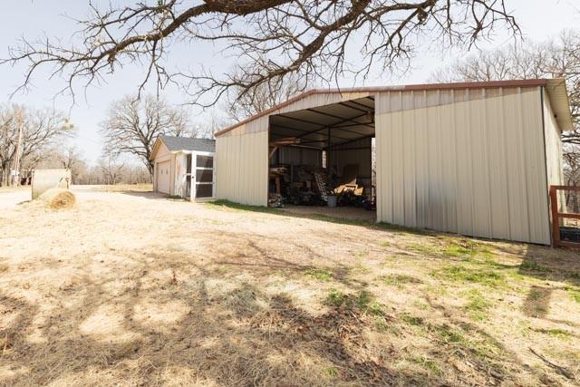 505 Spring Valley Road Paradise, TX 76073 - Photo 36 of 38