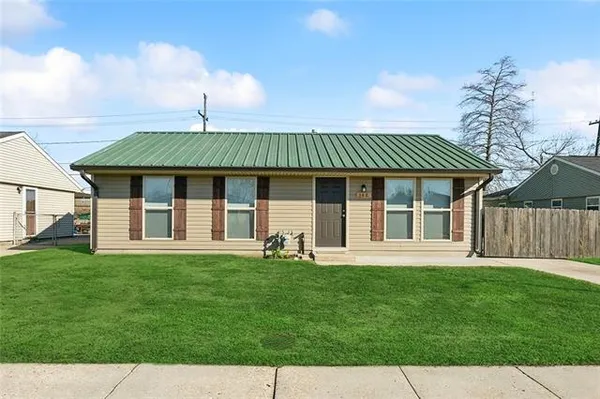 $1,700 | 348 Gerrie Court, Westwego, LA 70094