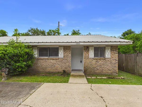 $775 | 116 Rials Drive, Unit B, Lafayette, LA 70508