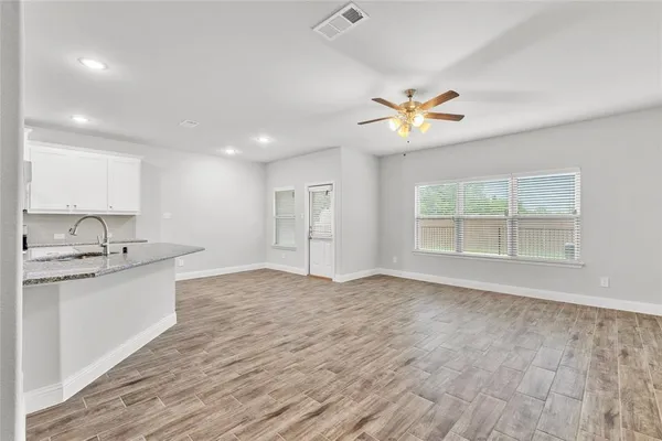 $900 | 6820 Topaz Drive, Greenville, TX 75402