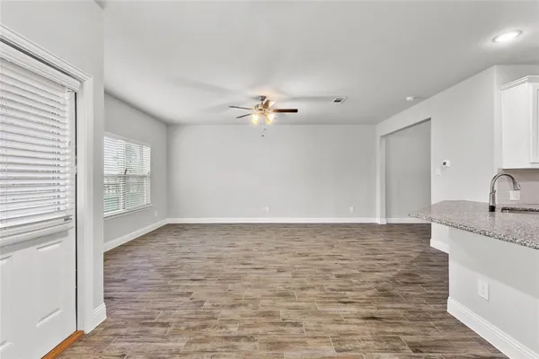 $900 | 6820 Topaz Drive, Greenville, TX 75402