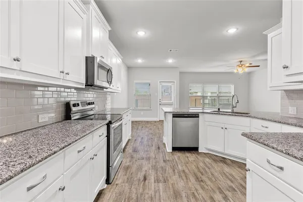 $900 | 6820 Topaz Drive, Greenville, TX 75402